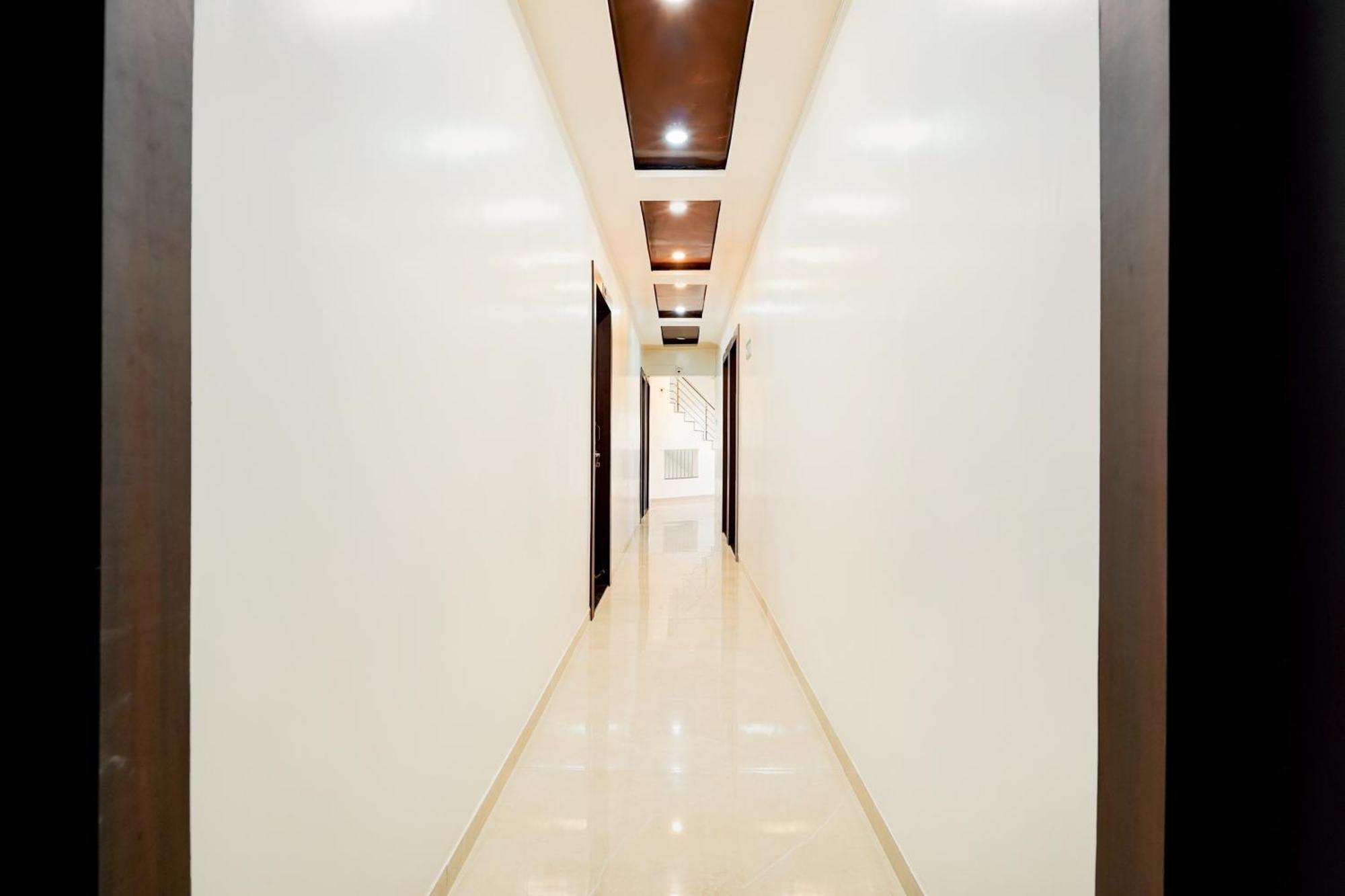 Hotel Super O Dabha Hilltop 3*
