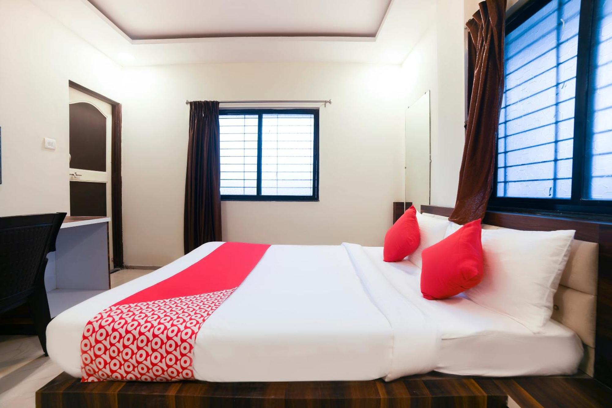 O Club Metro Hotel 4*