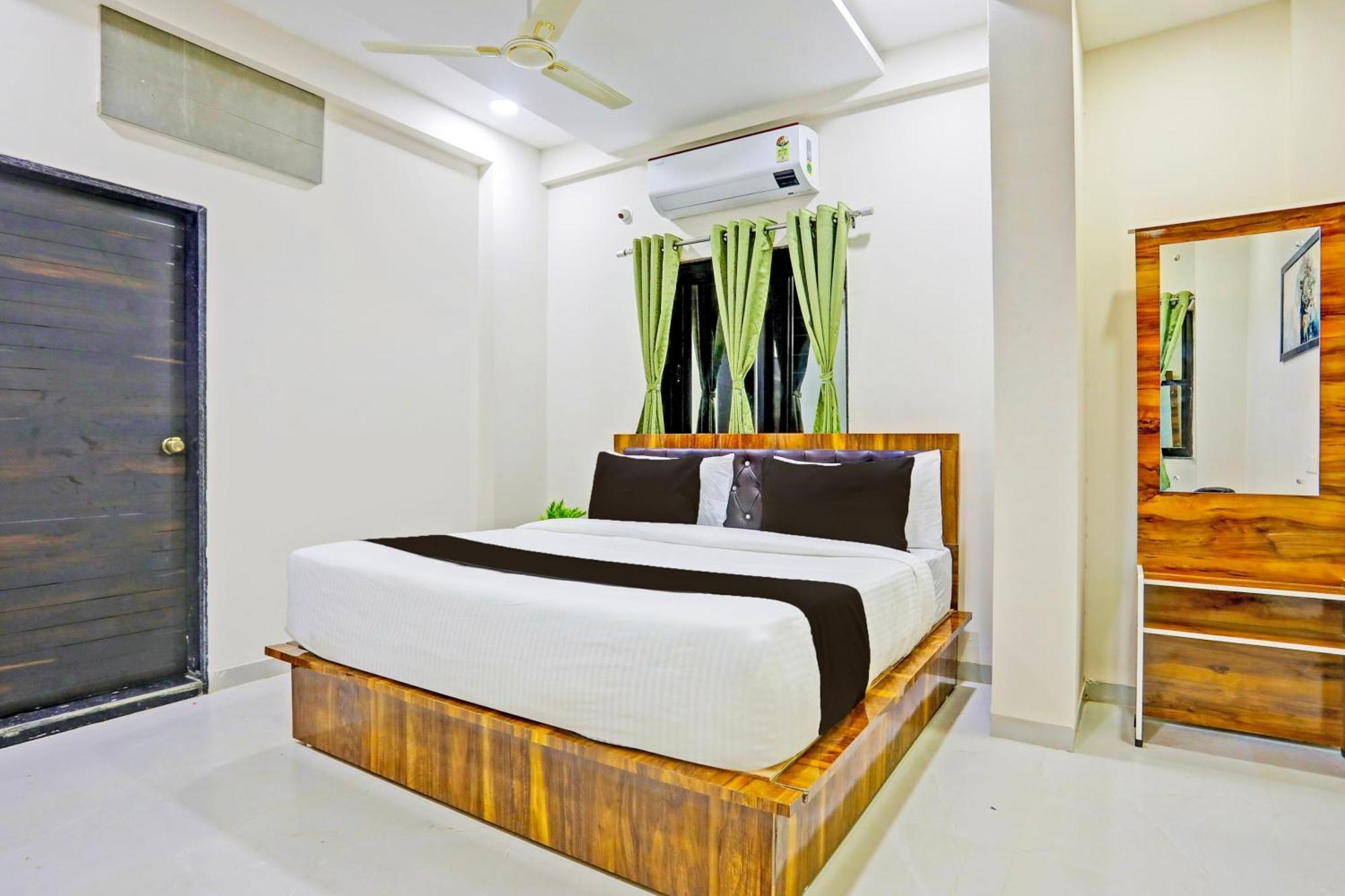 O Pritesh Onyx Hotel 3*