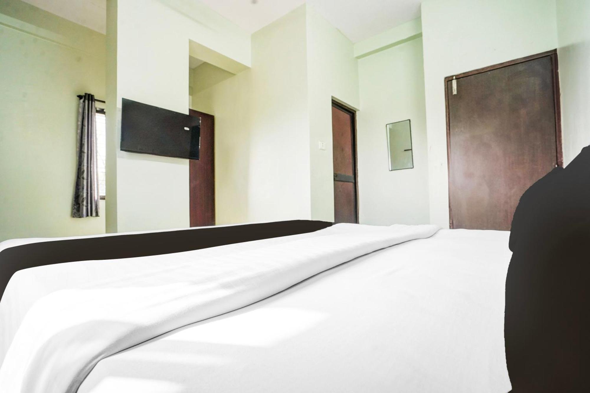 Super O Rajendra Nagar Hingna Road Hotel