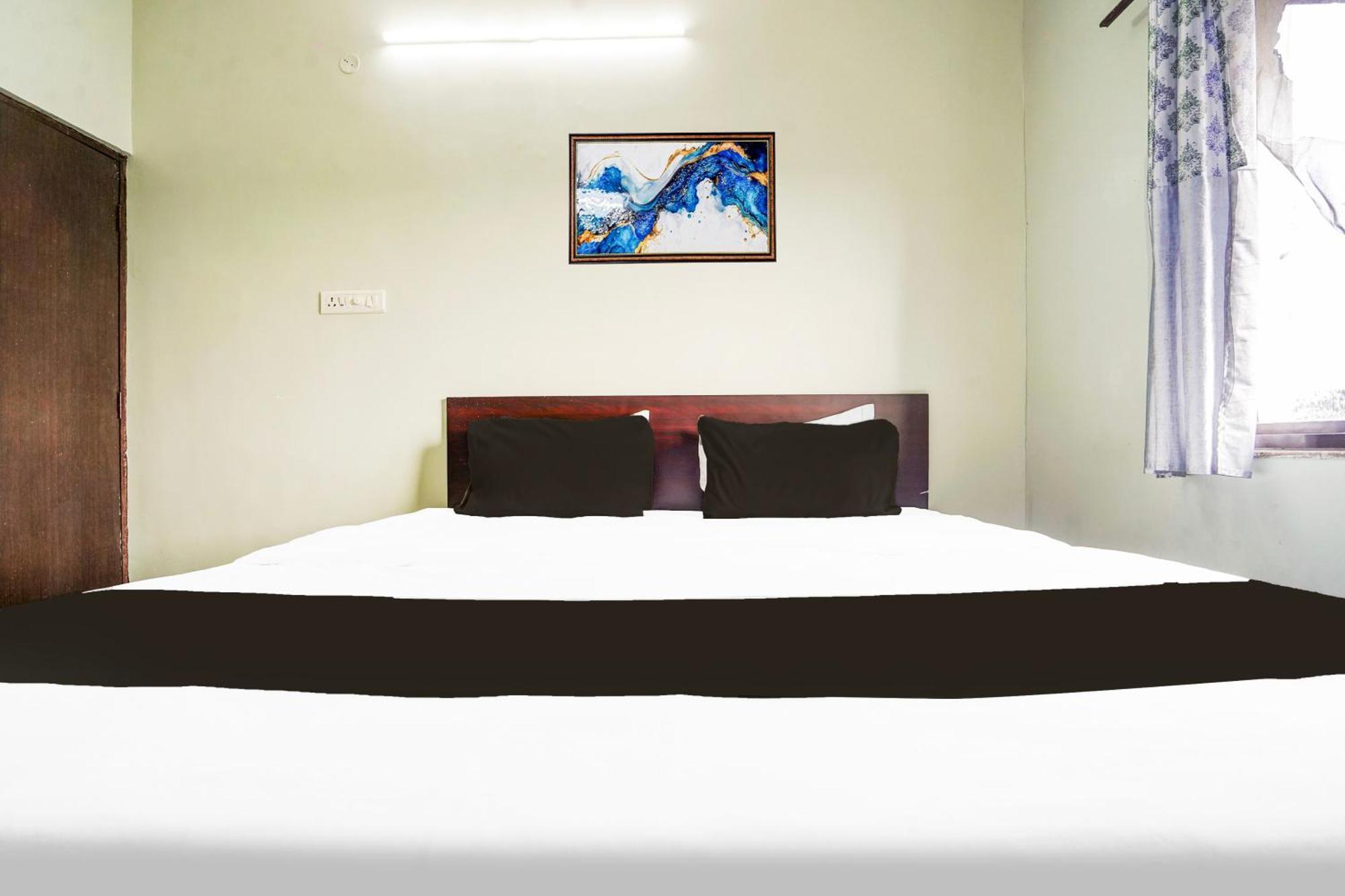 Super O Rajendra Nagar Hingna Road Hotel 4*