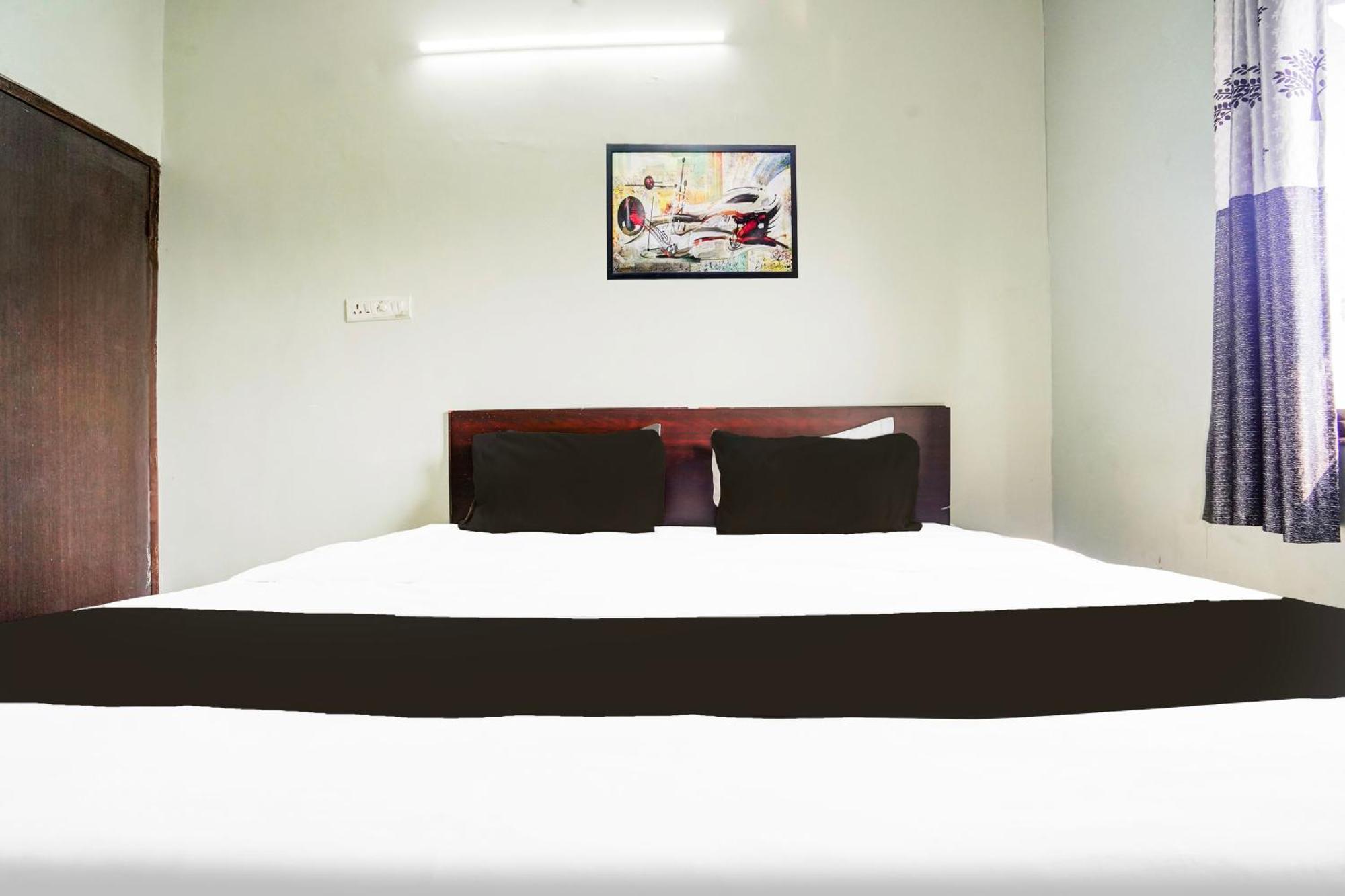 Super O Rajendra Nagar Hingna Road Hotel