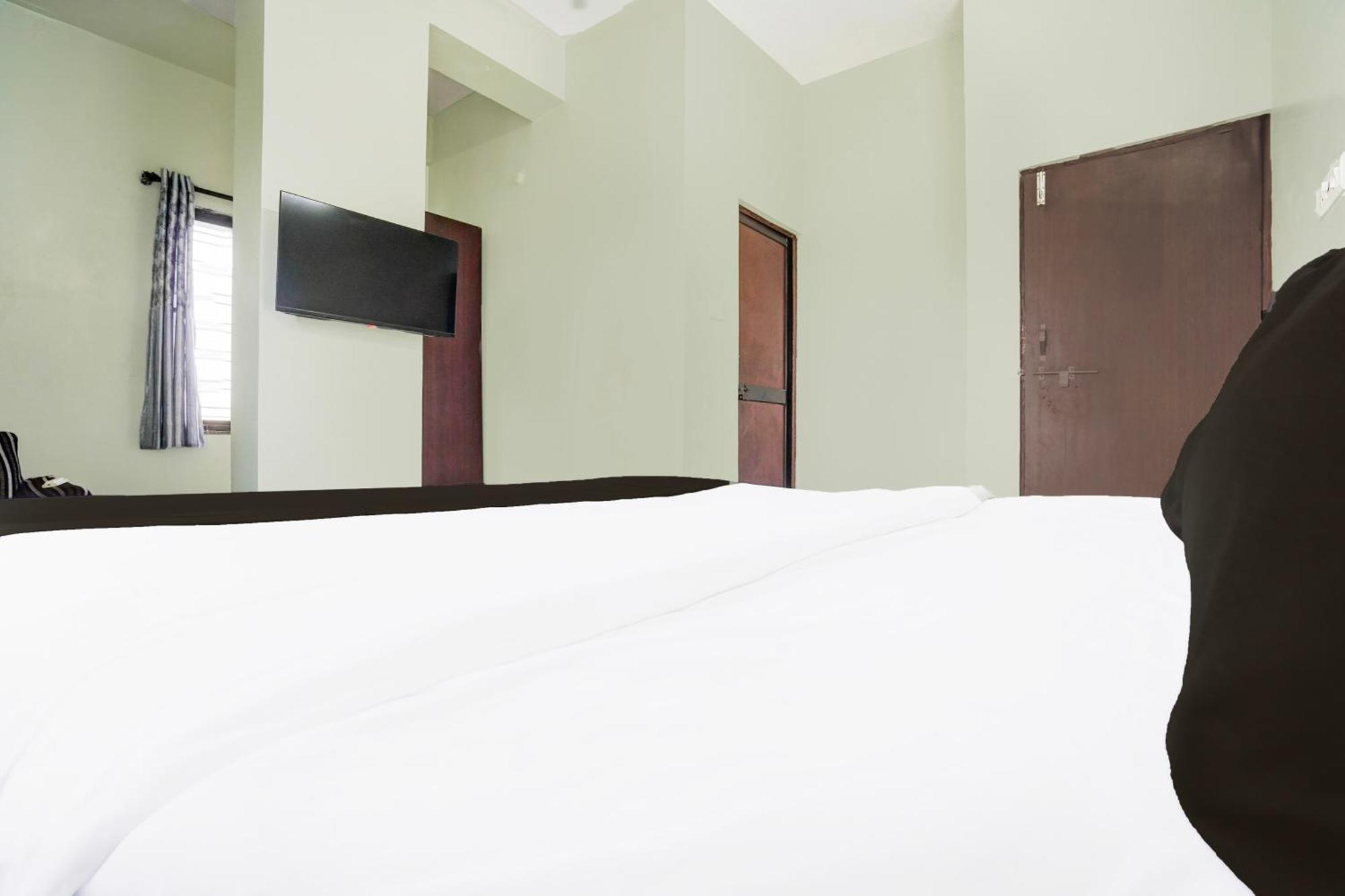 Super O Rajendra Nagar Hingna Road Hotel