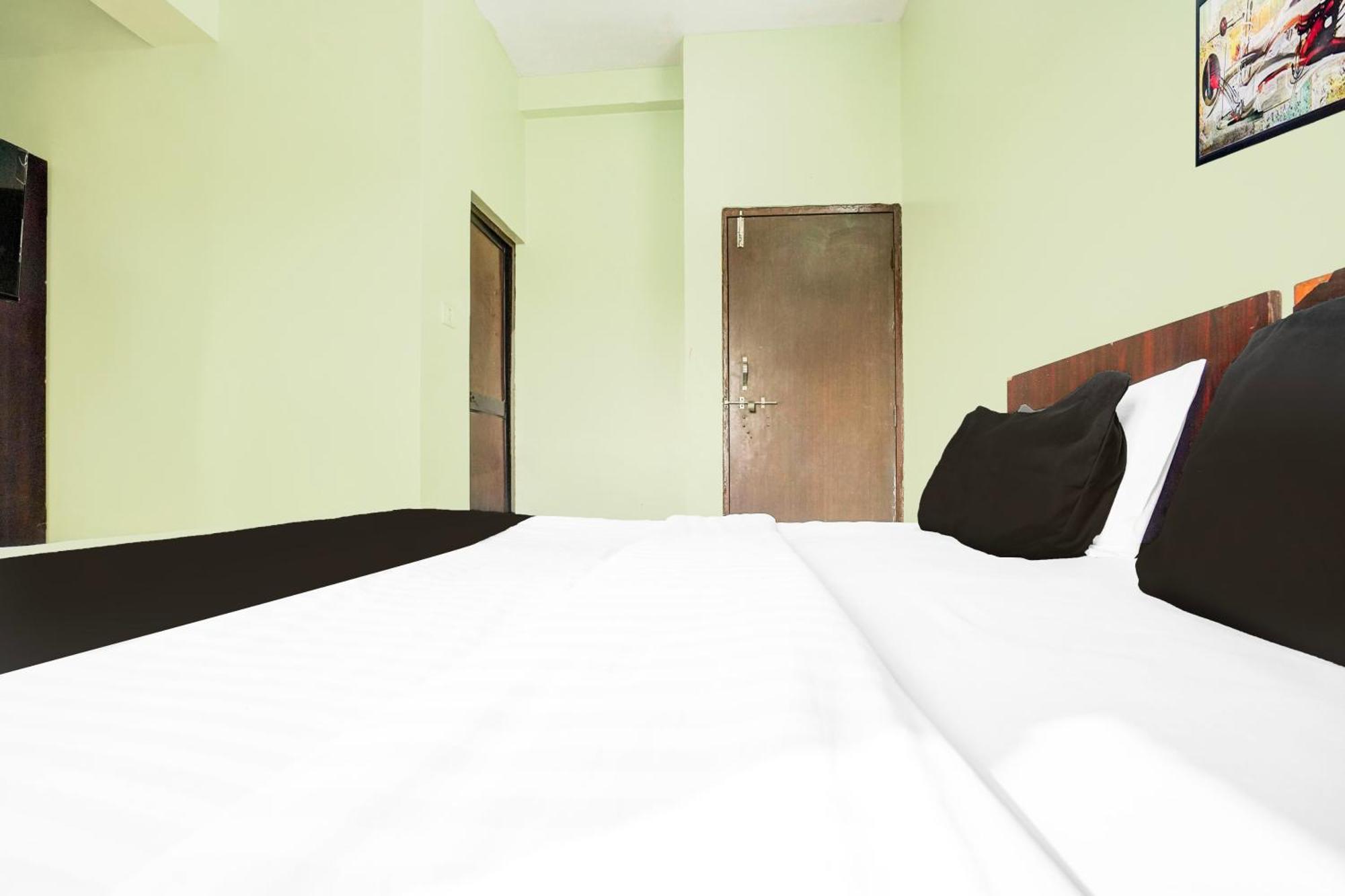 Super O Rajendra Nagar Hingna Road Hotel 4*
