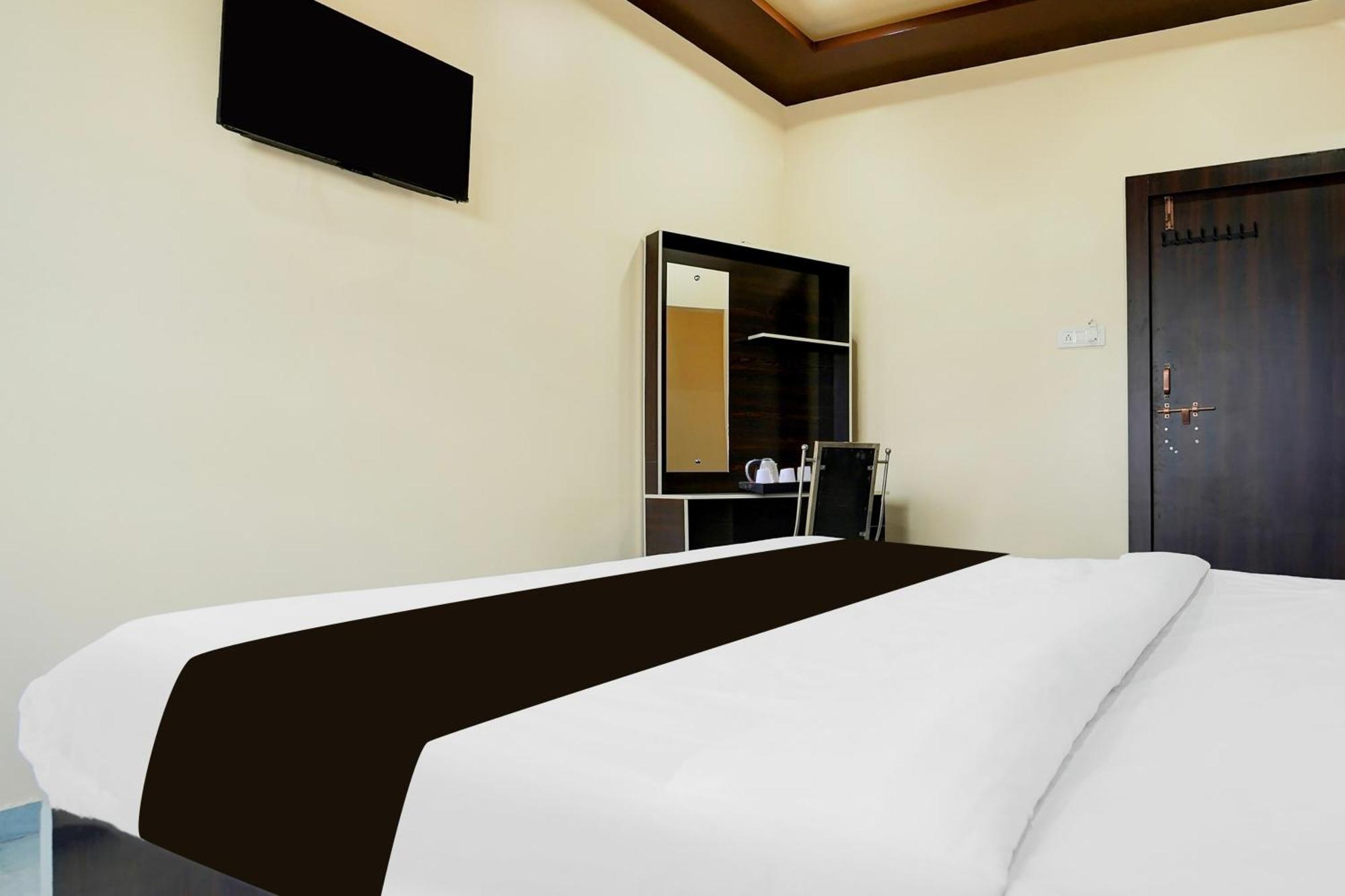 Hotel Super O Dabha Hilltop Nagpur