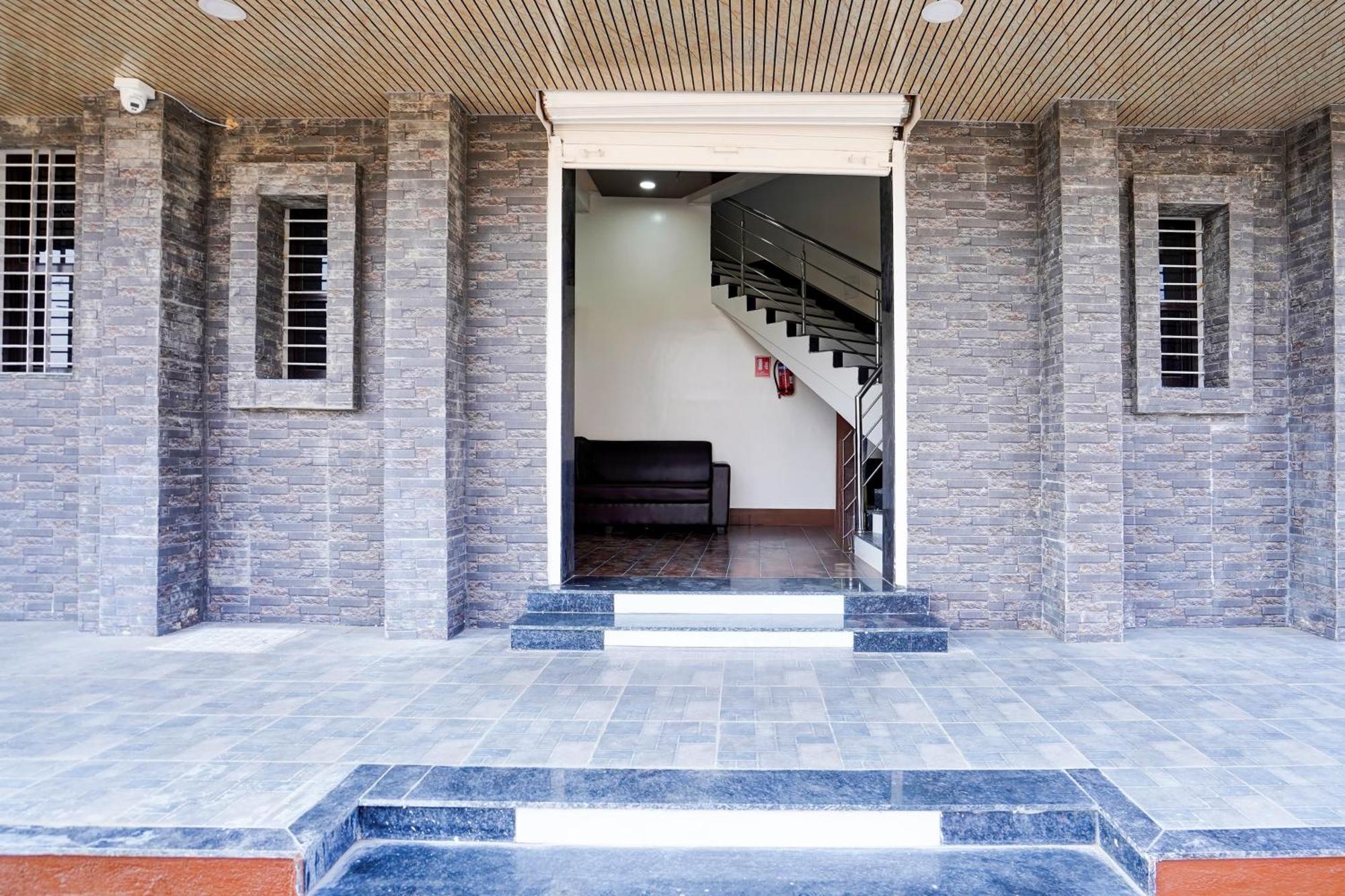 Hotel Super O Dabha Hilltop 3*