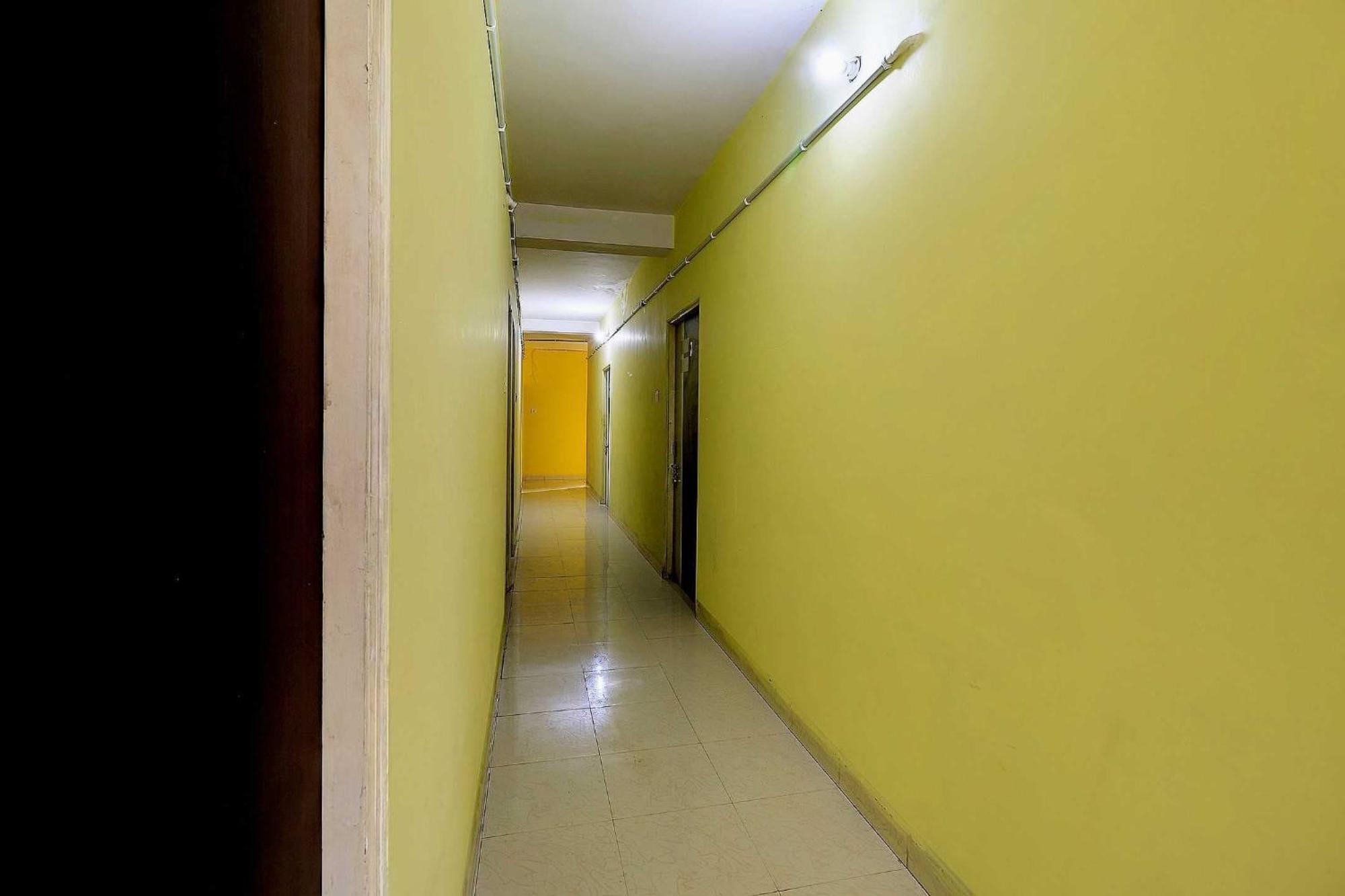 Hotel O Renuka Complex Hotel Nagpur