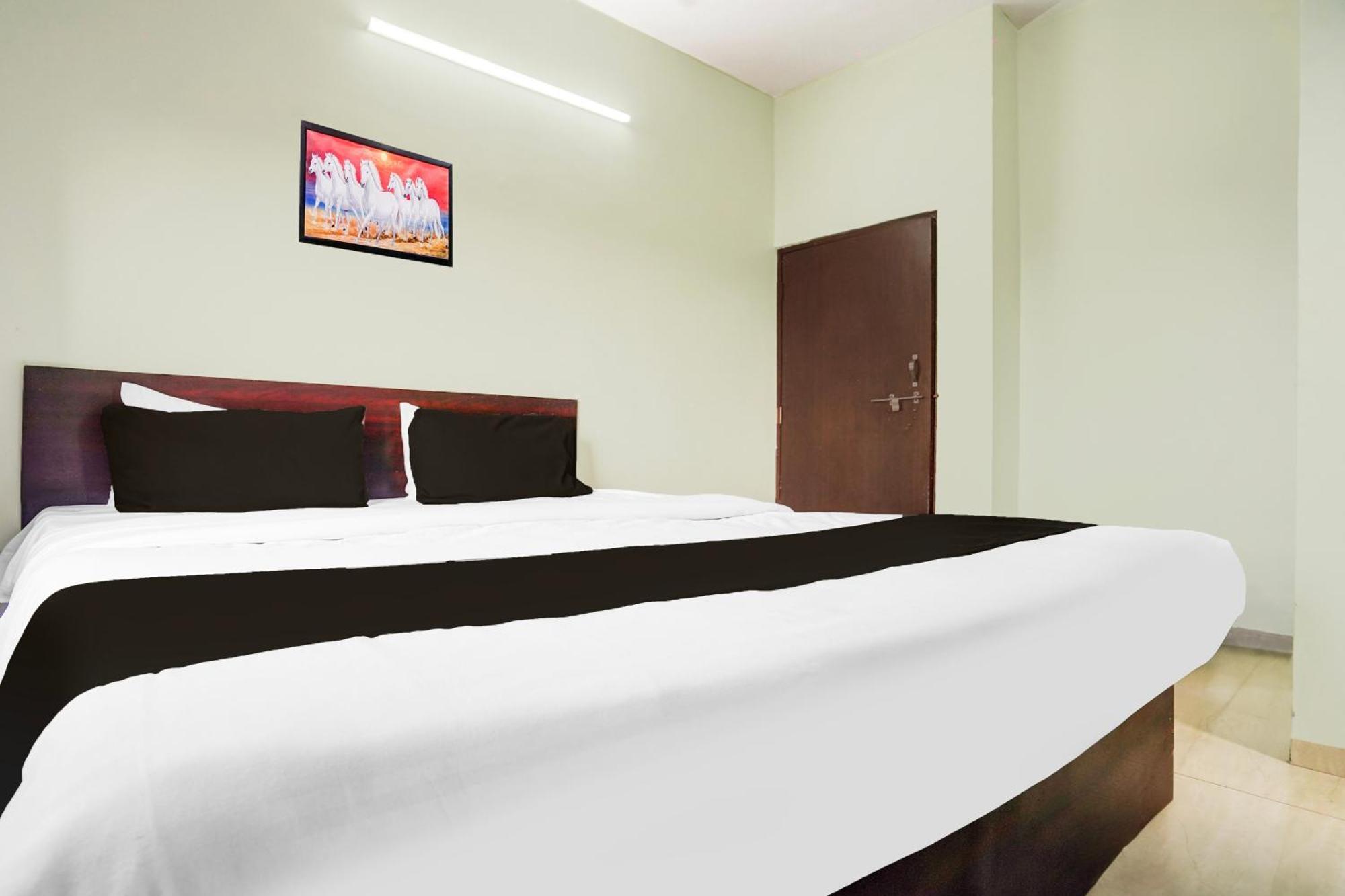 Hotel Super O Rajendra Nagar Hingna Road 4*