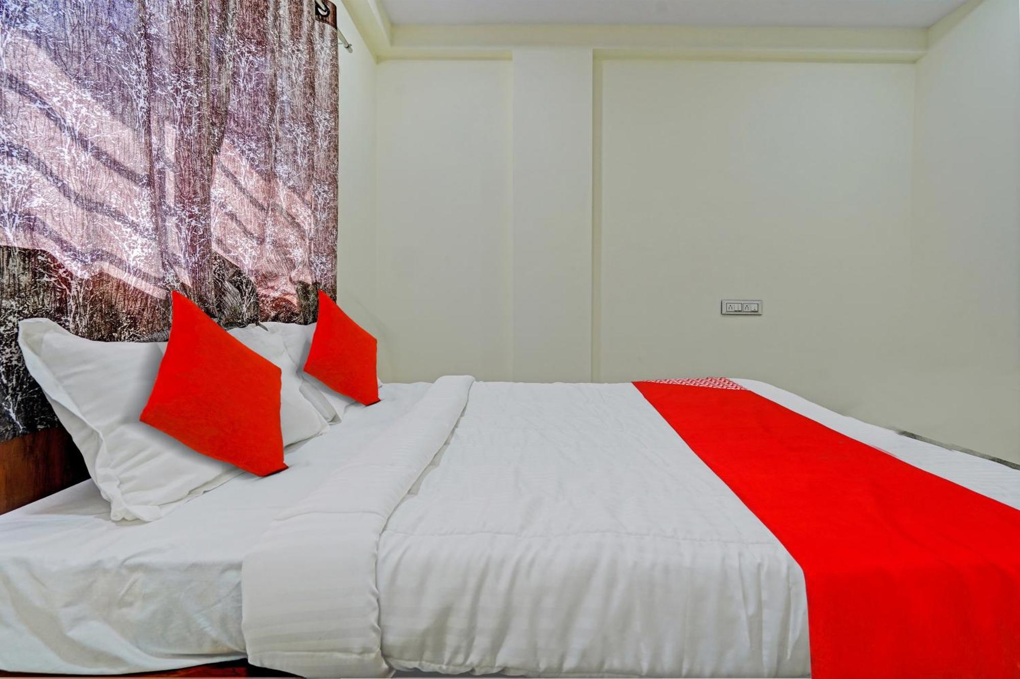 O Bluebird Service Hotel Nagpur