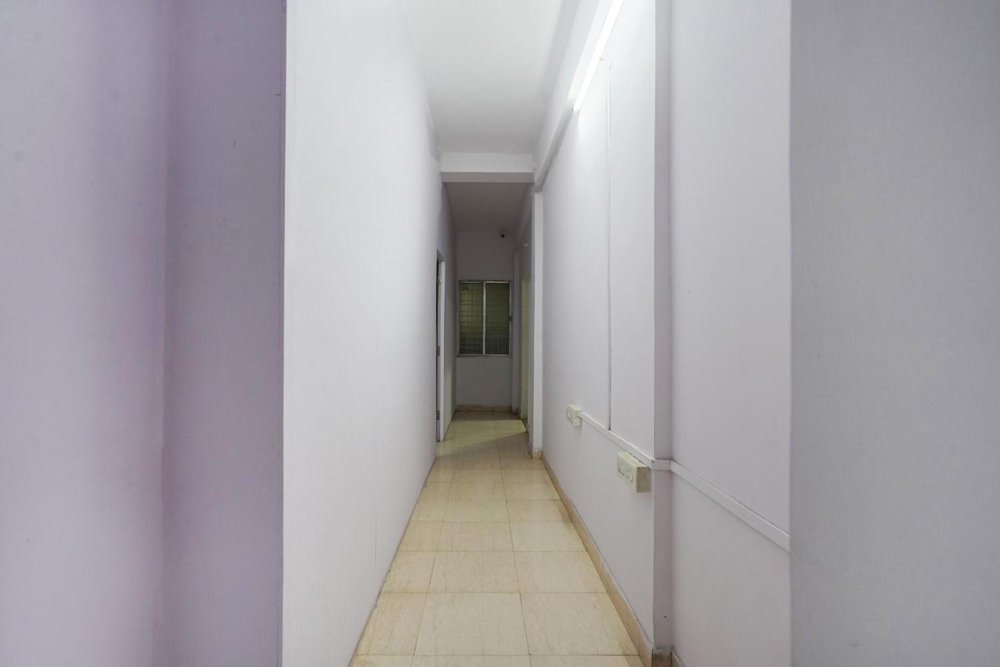 Hotel O Metro Point