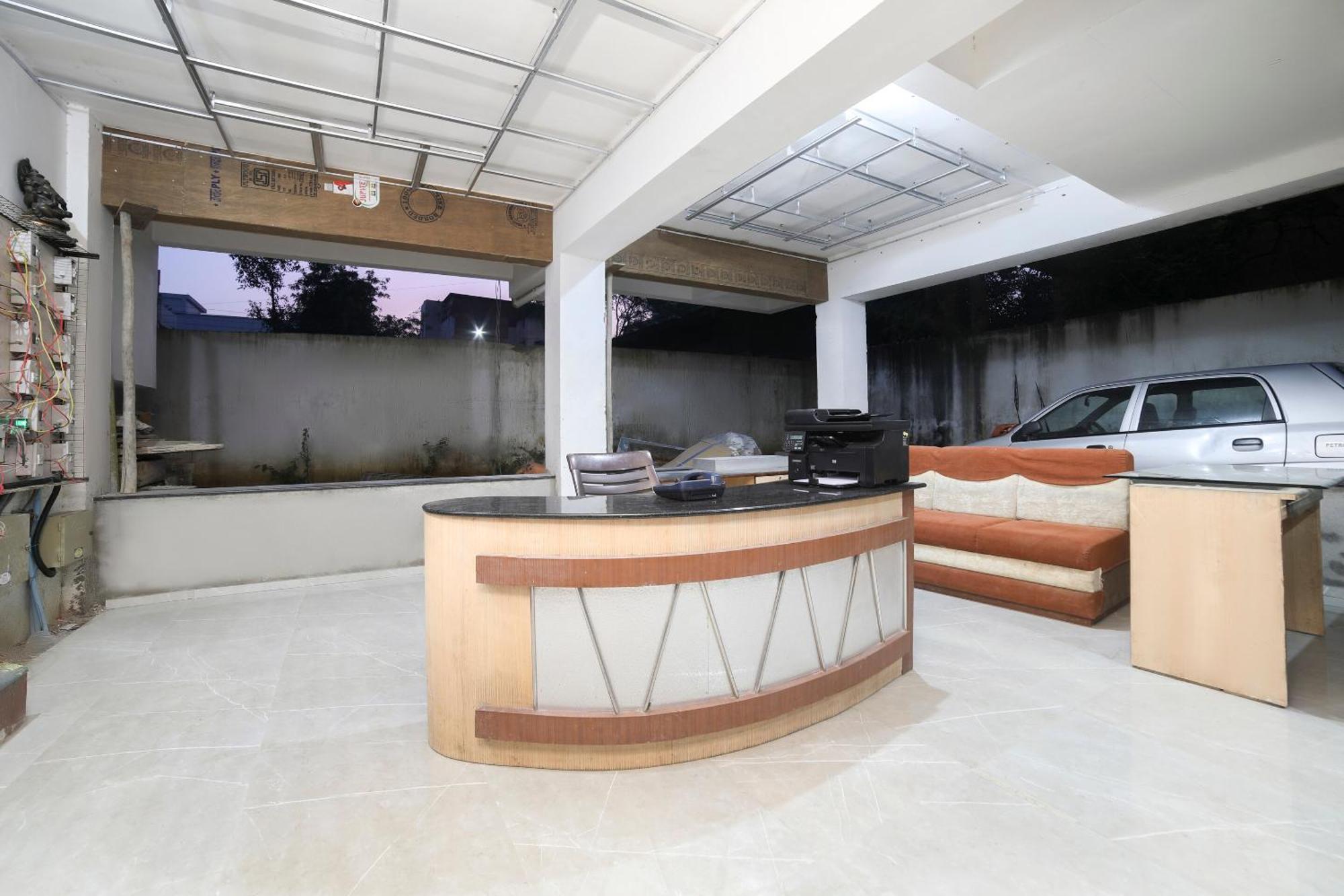 Hotel O Club Metro 4*