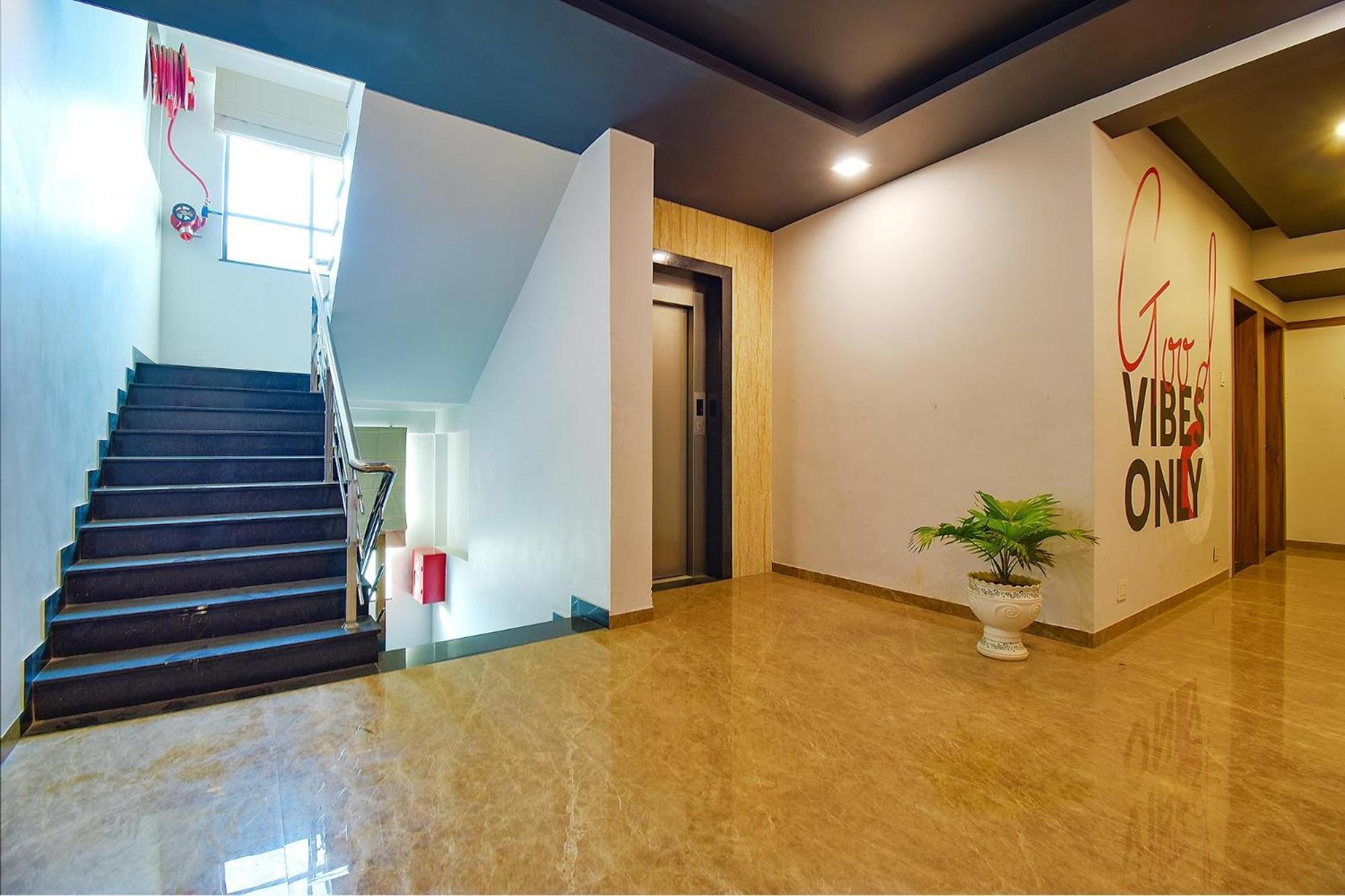 Manomay Homes Hotel