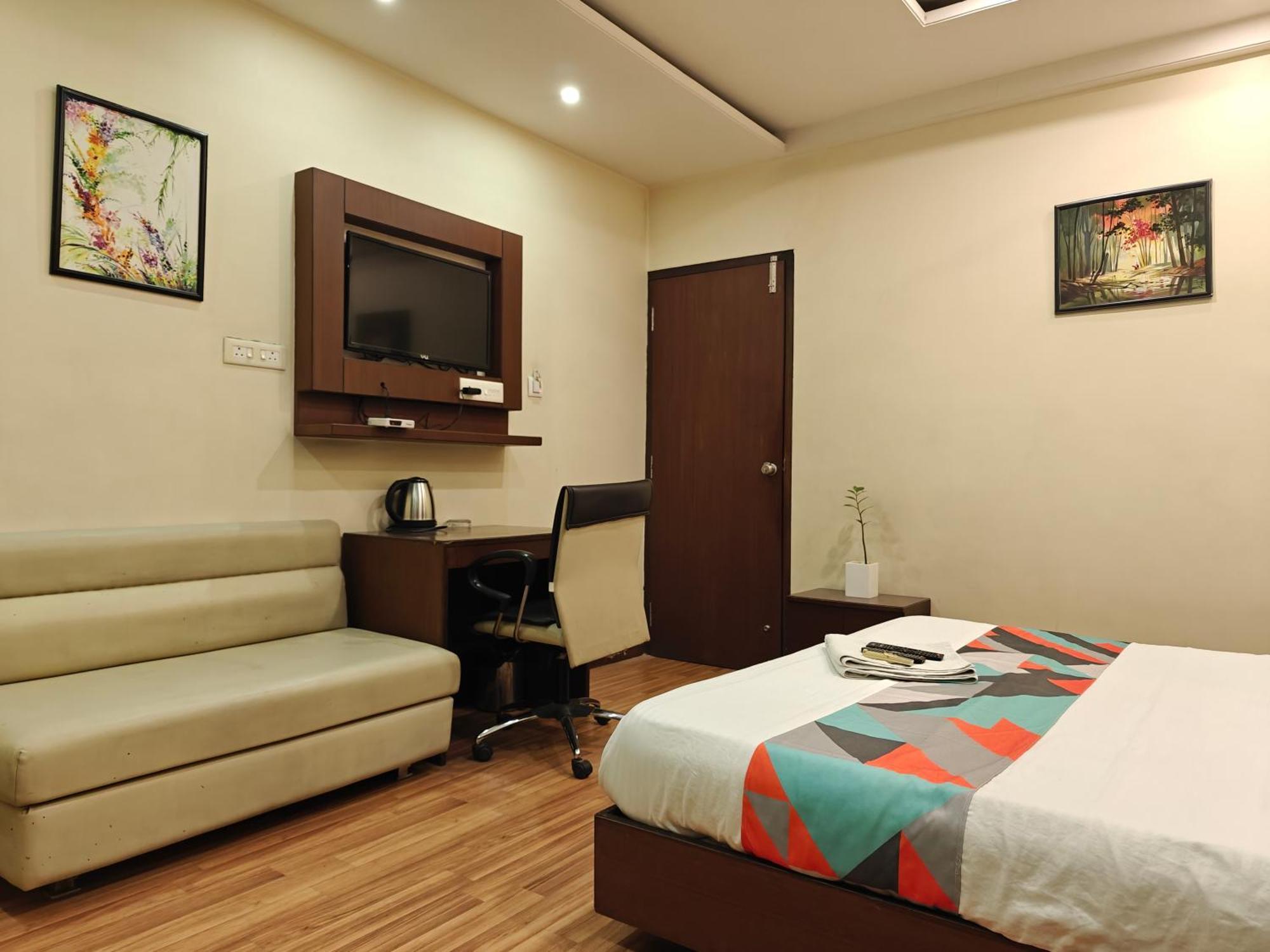 Loharkar 3* Nagpur