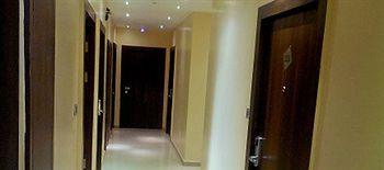Mango Hotels, Hotel