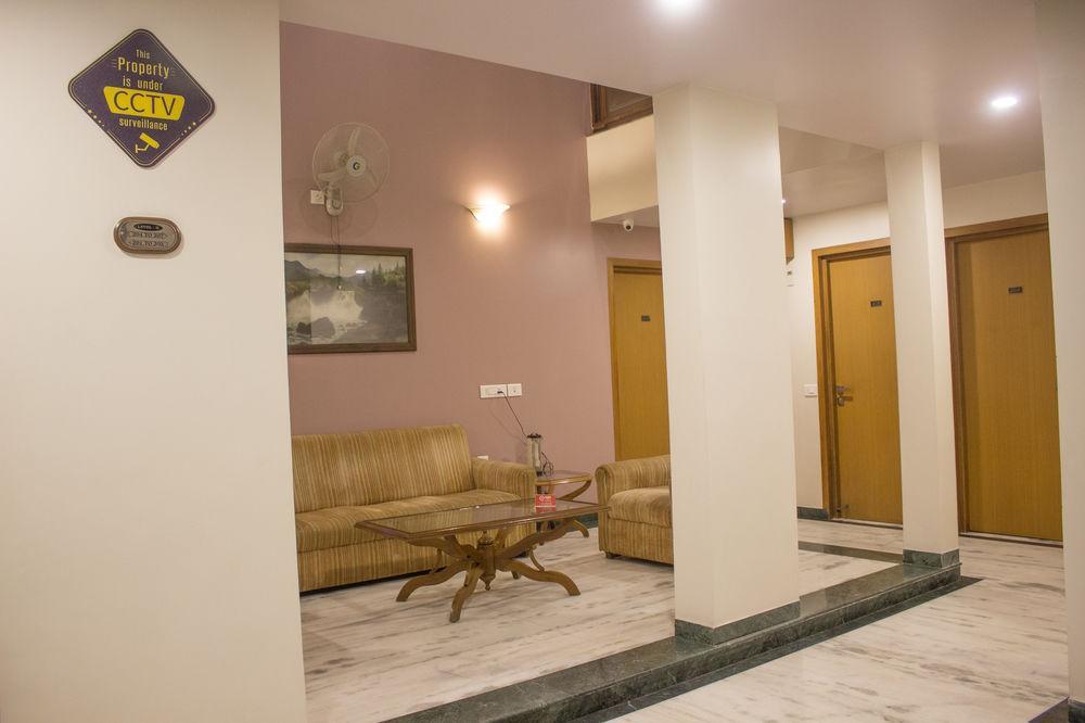 Hotel Oyo Premium Airport Nagpur