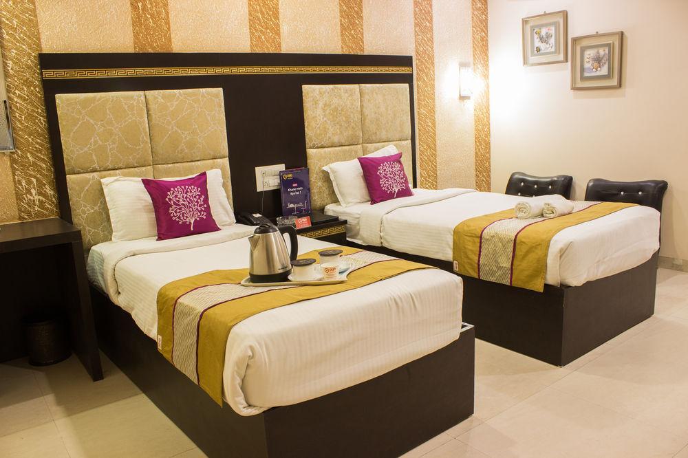 Oyo Premium Ganesh Peth Hotel Nagpur