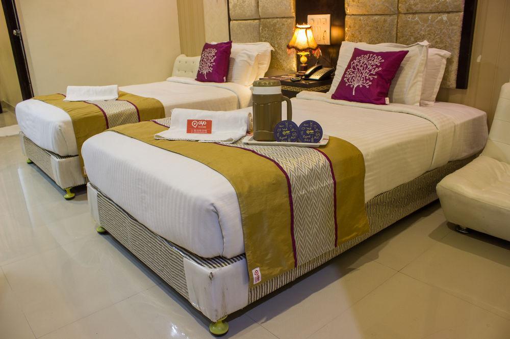 Collection O Orient Star Hotel