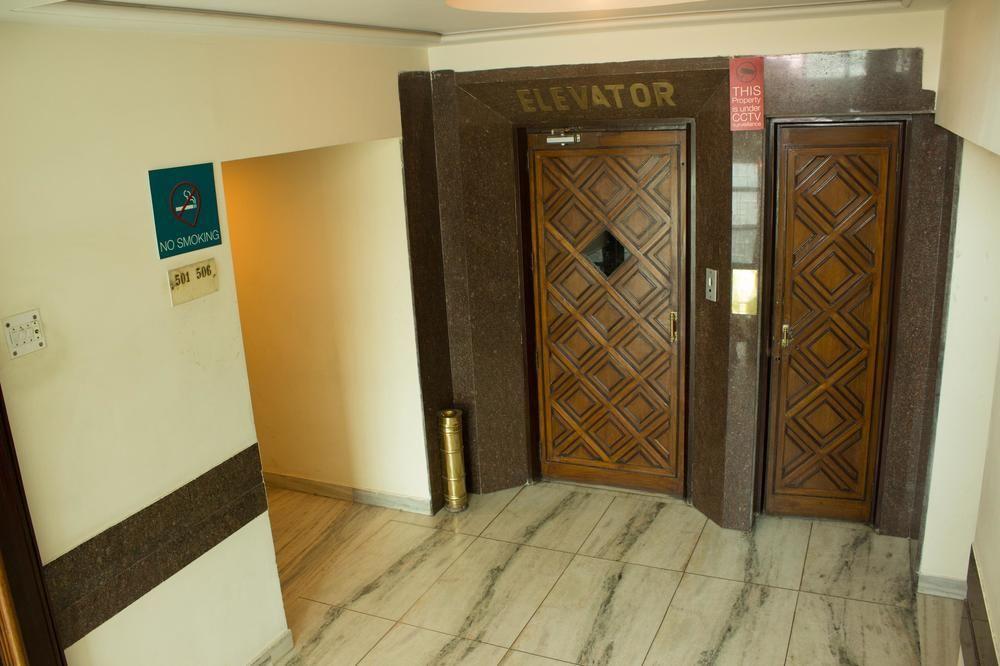Oyo Premium Railway Station Hotel Nagpur