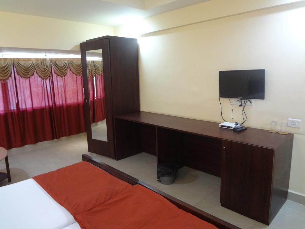 Hotel Aditya 3*