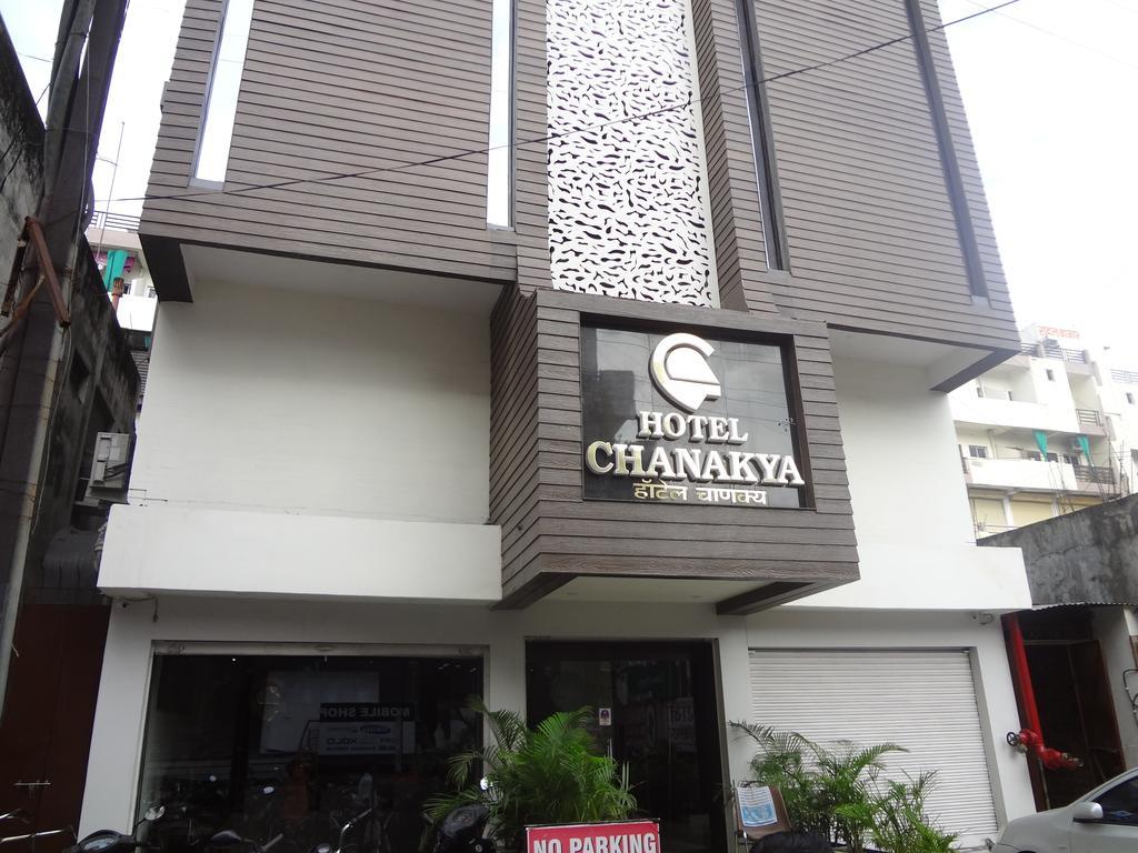 Chanakya Hotel 2*