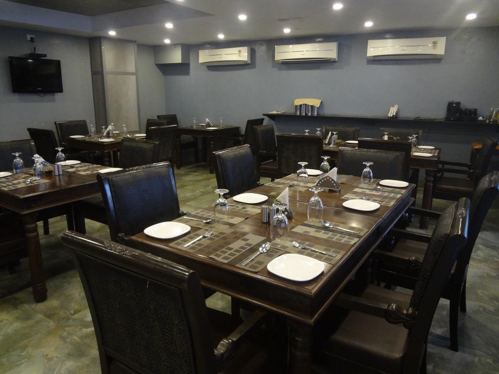 Mango Hotels, 3* Nagpur