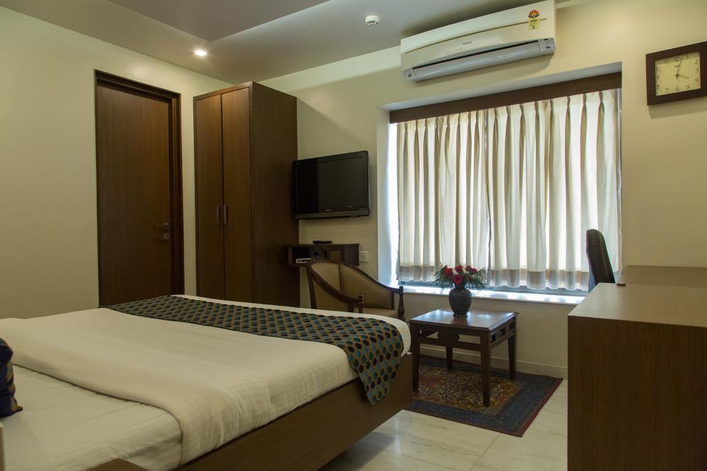 The Majestic Manor Hotel Nagpur