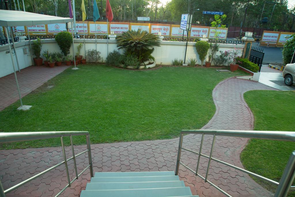 The Majestic Manor 2* Nagpur