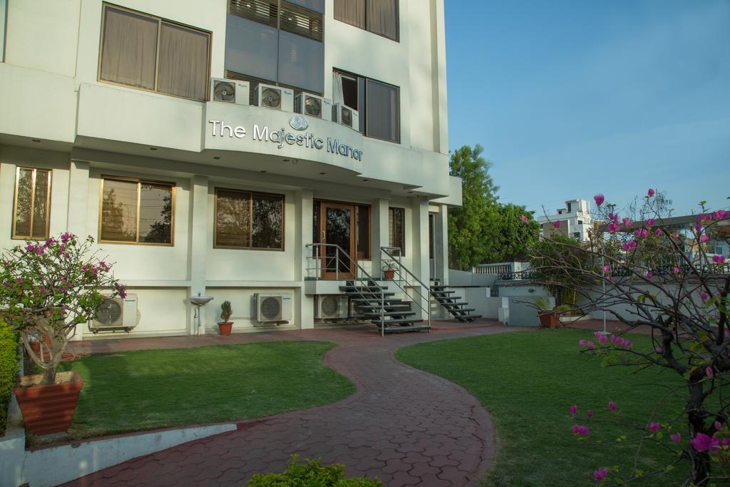 The Majestic Manor Hotel Nagpur