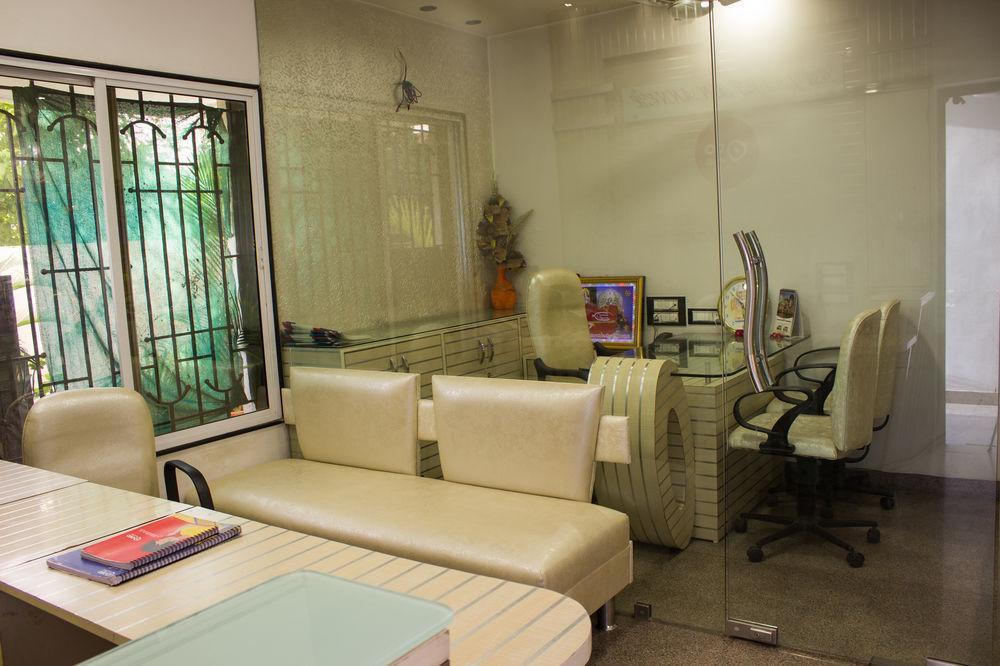 Oyo It Park Nagpur 2 Hotel