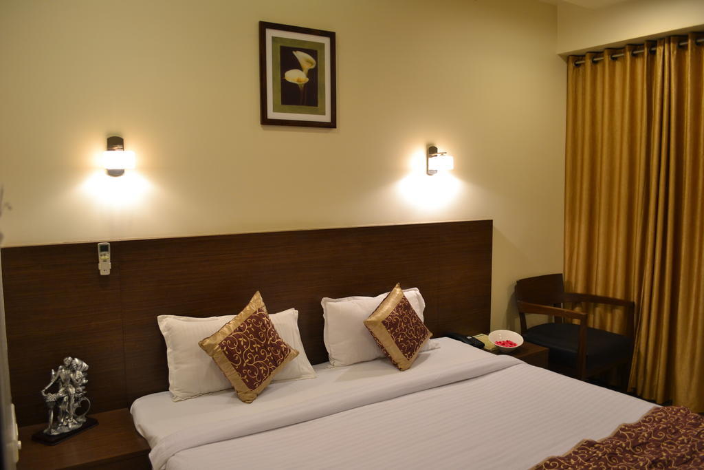 Hotel Adi 3*