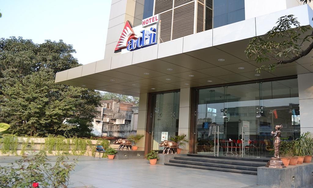 Adi Hotel 3*