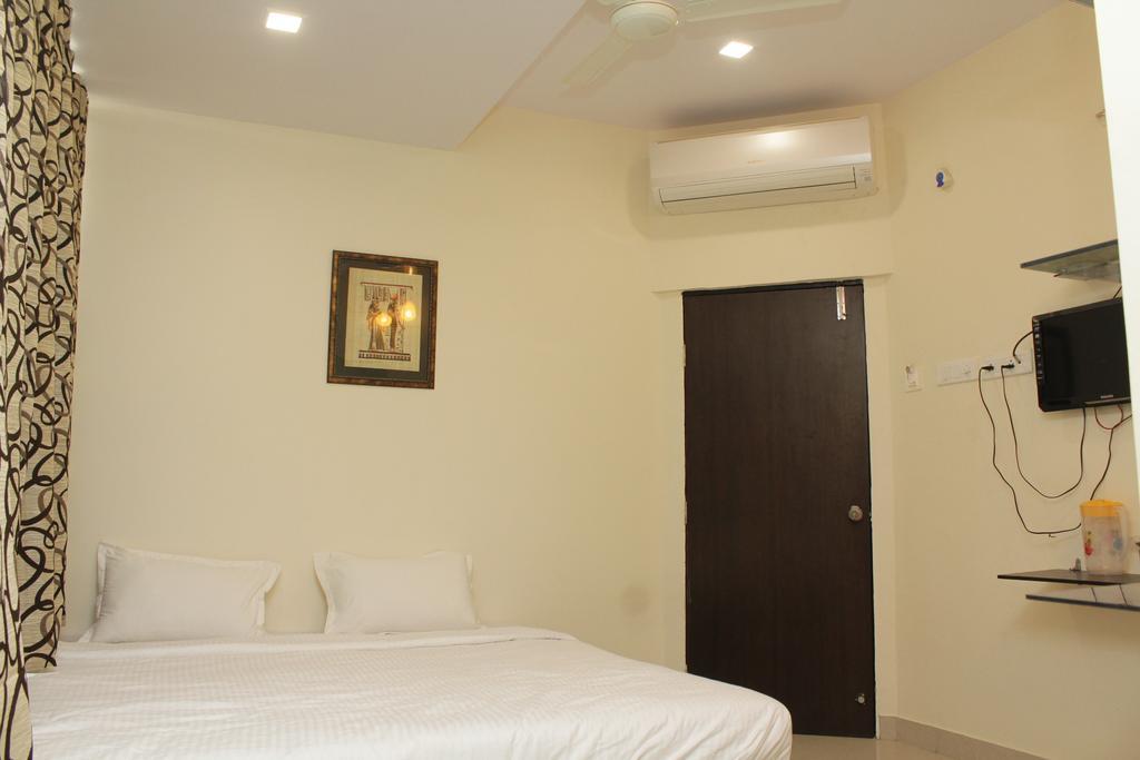 Oyo 2493 K P Nagpur
