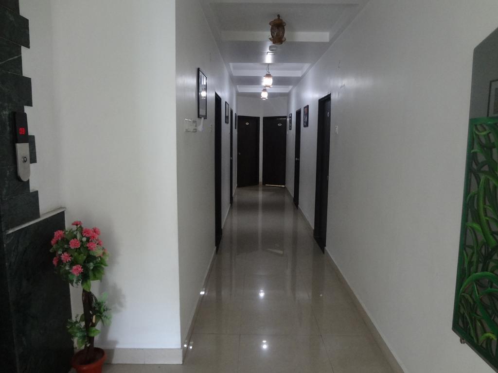 Oyo 2493 K P Guest house Nagpur