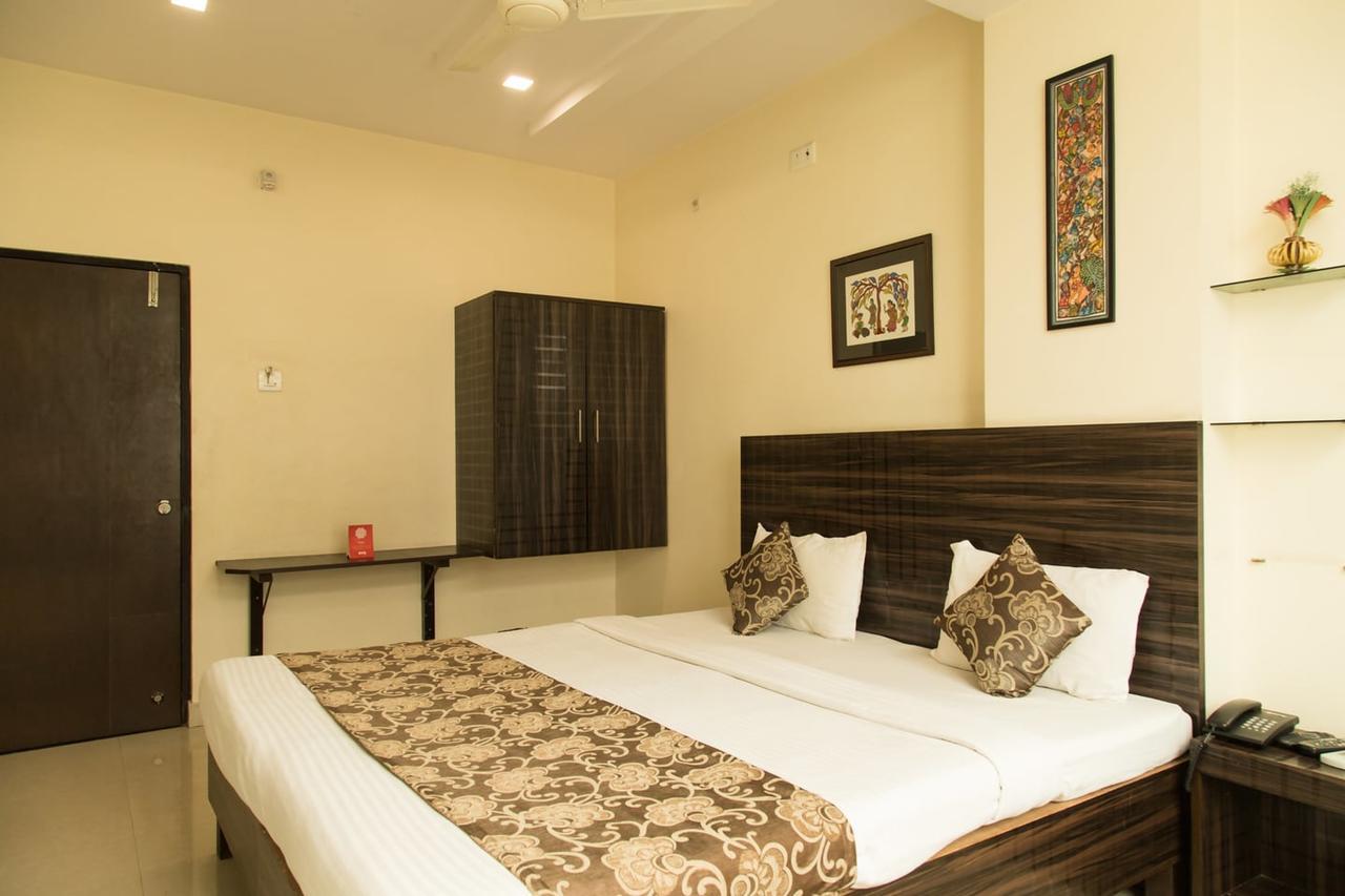 Hotel Oyo 2493 K P Nagpur