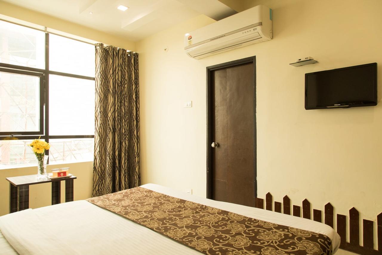 Oyo 2493 K P Hotel Nagpur