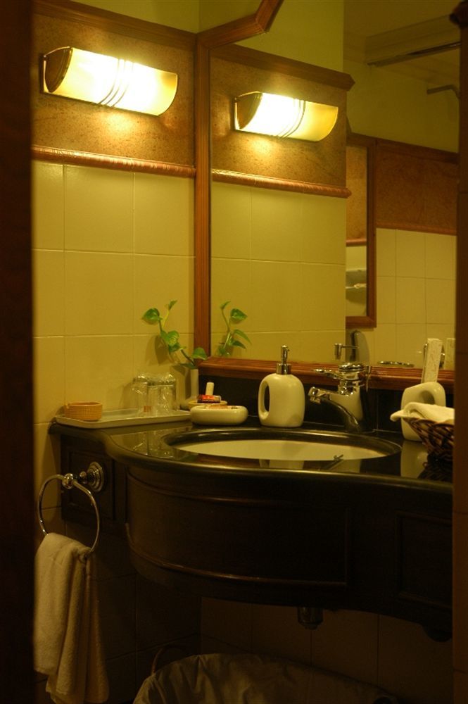 Hotel Tuli Interational Nagpur