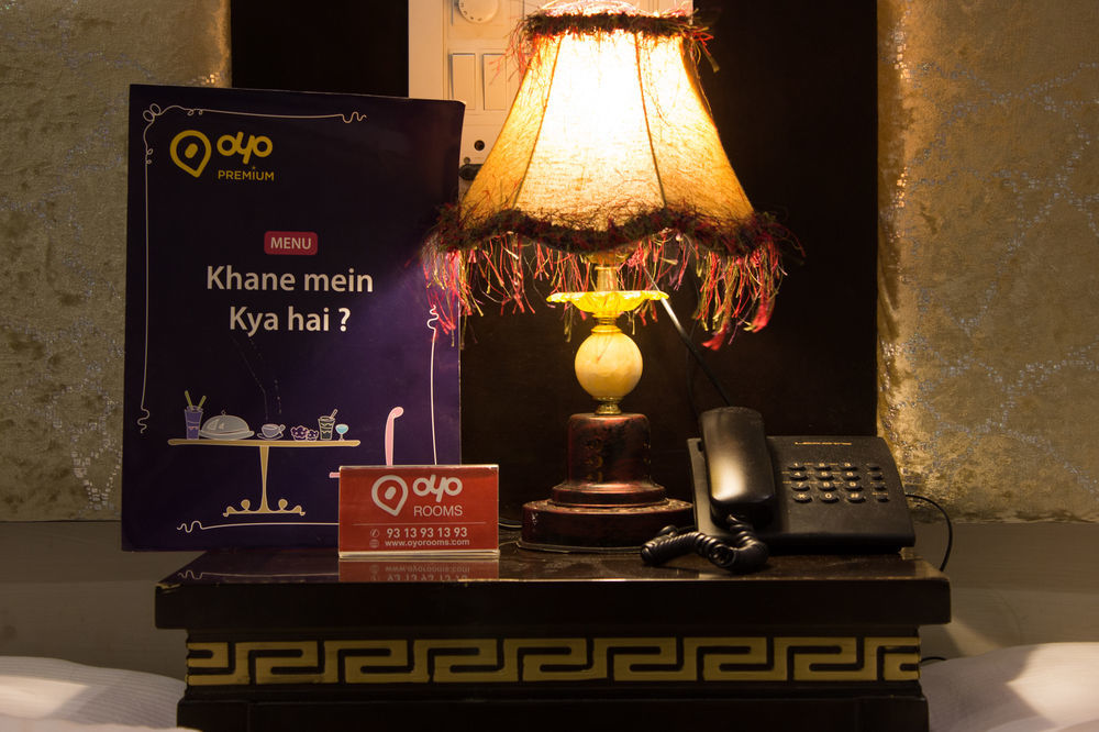 Collection O Orient Star 3* Nagpur