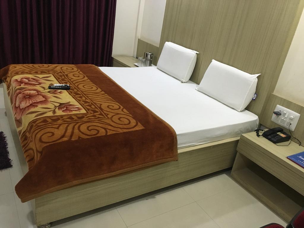 Jk 101 Asian Inn-nr. Empress Mall Hotel Nagpur
