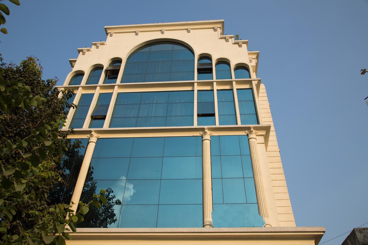 Oyo 2493 K P Nagpur