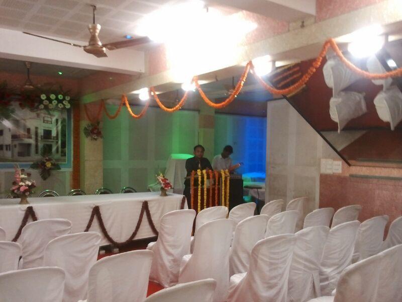 Rahul Hotel 2*