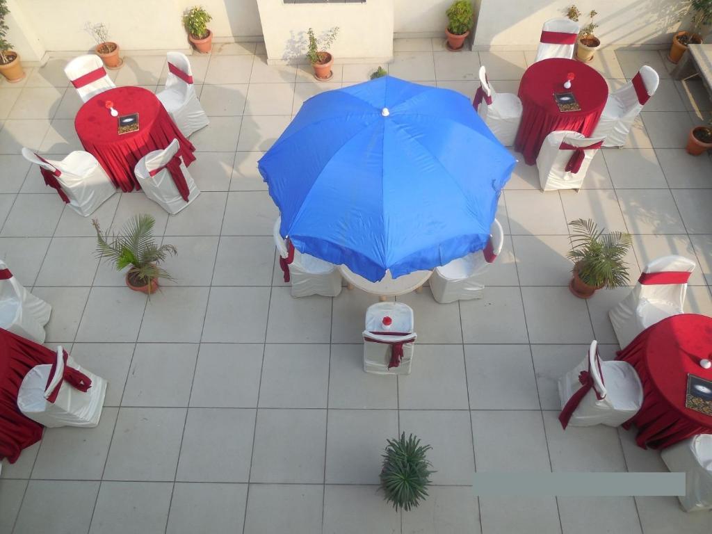 Mansarovar-a Budget Hotel Nagpur