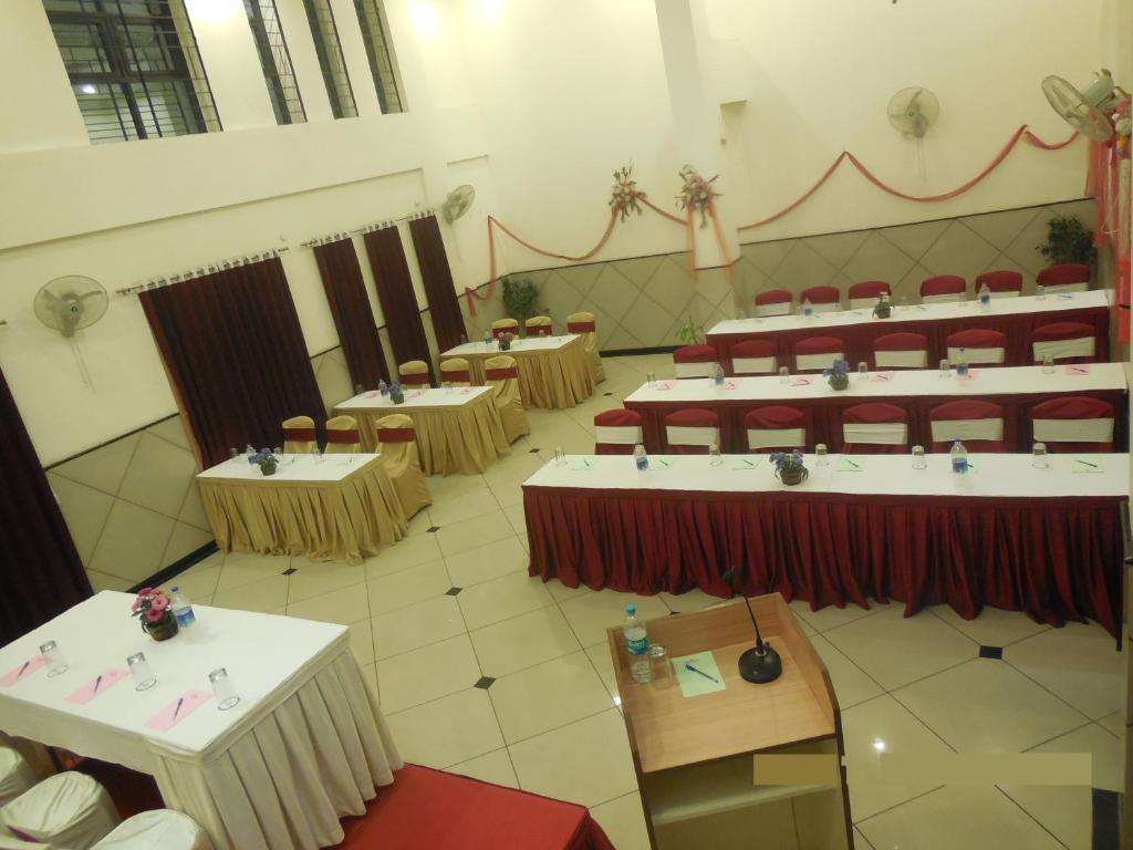 Hotel Mansarovar-a Budget Nagpur
