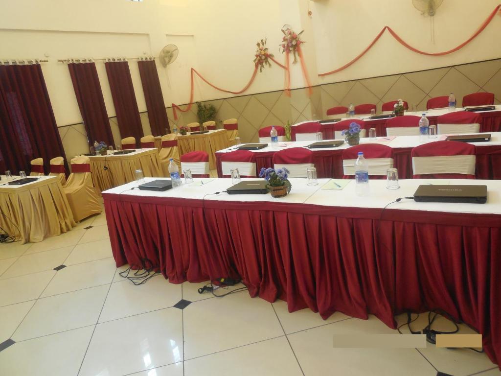 Mansarovar-a Budget Nagpur