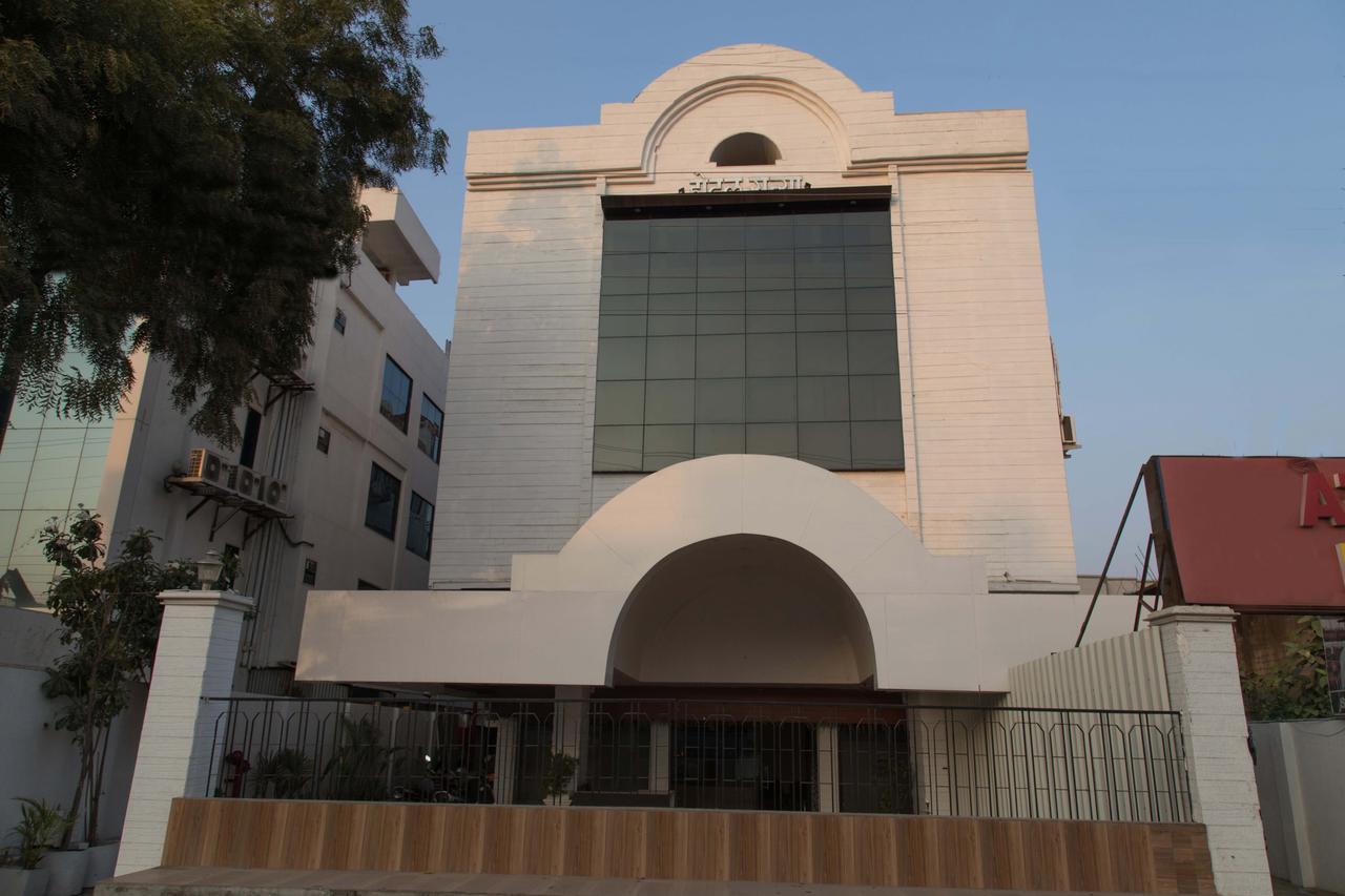 Oyo 10023 Satya Hotel
