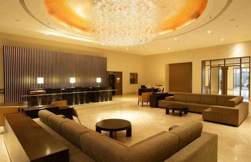 Le Meridien Hotel