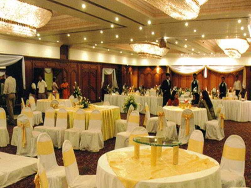 Tuli Interational Hotel 3*