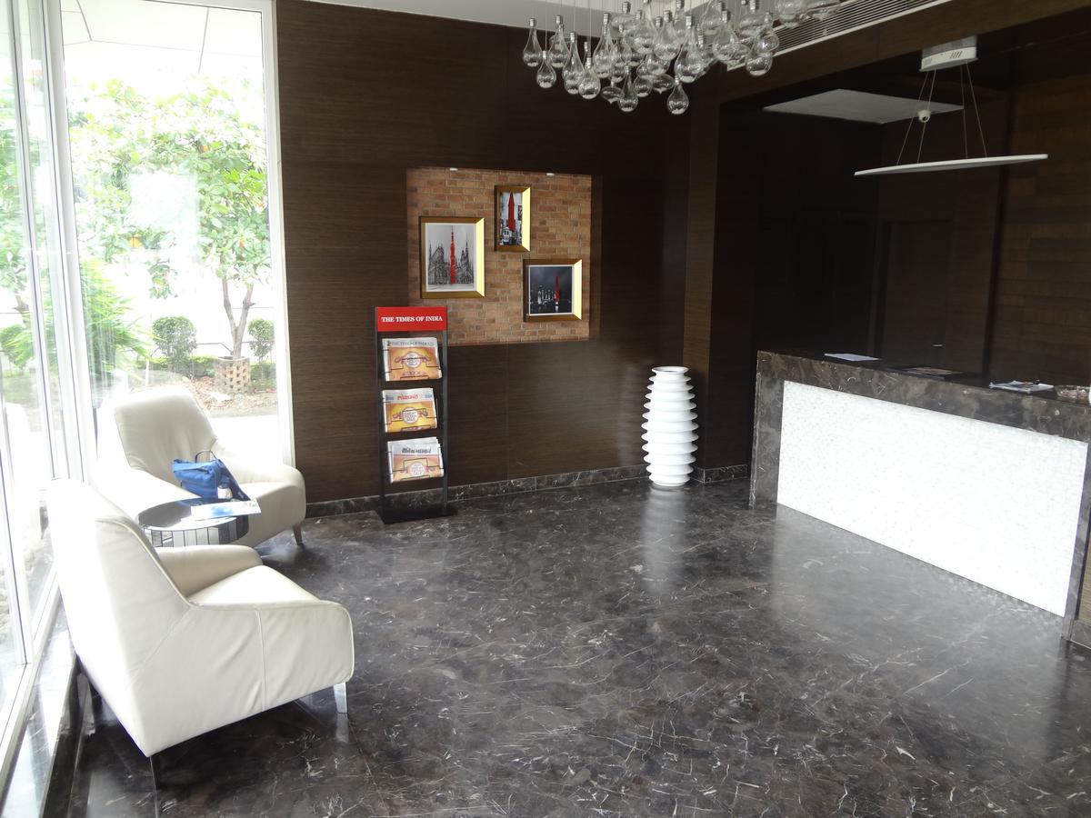 Urban Hermitage 3*