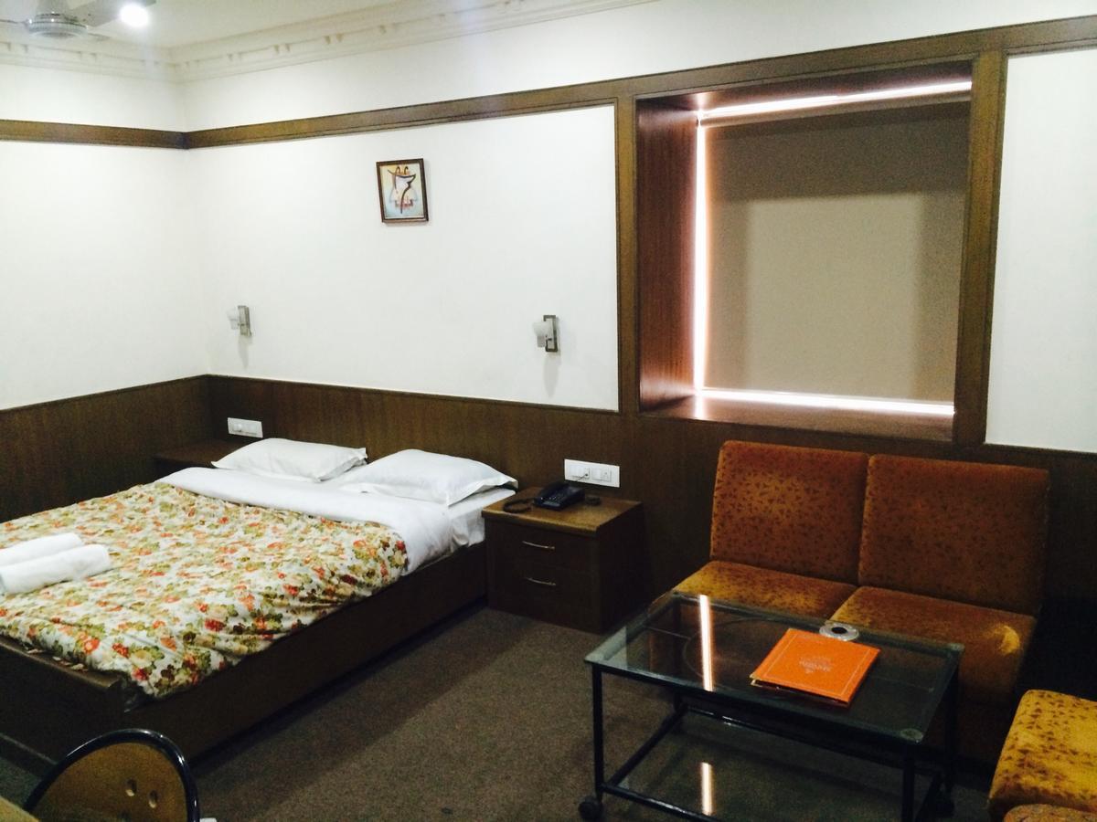 Shivani International Hotel *
