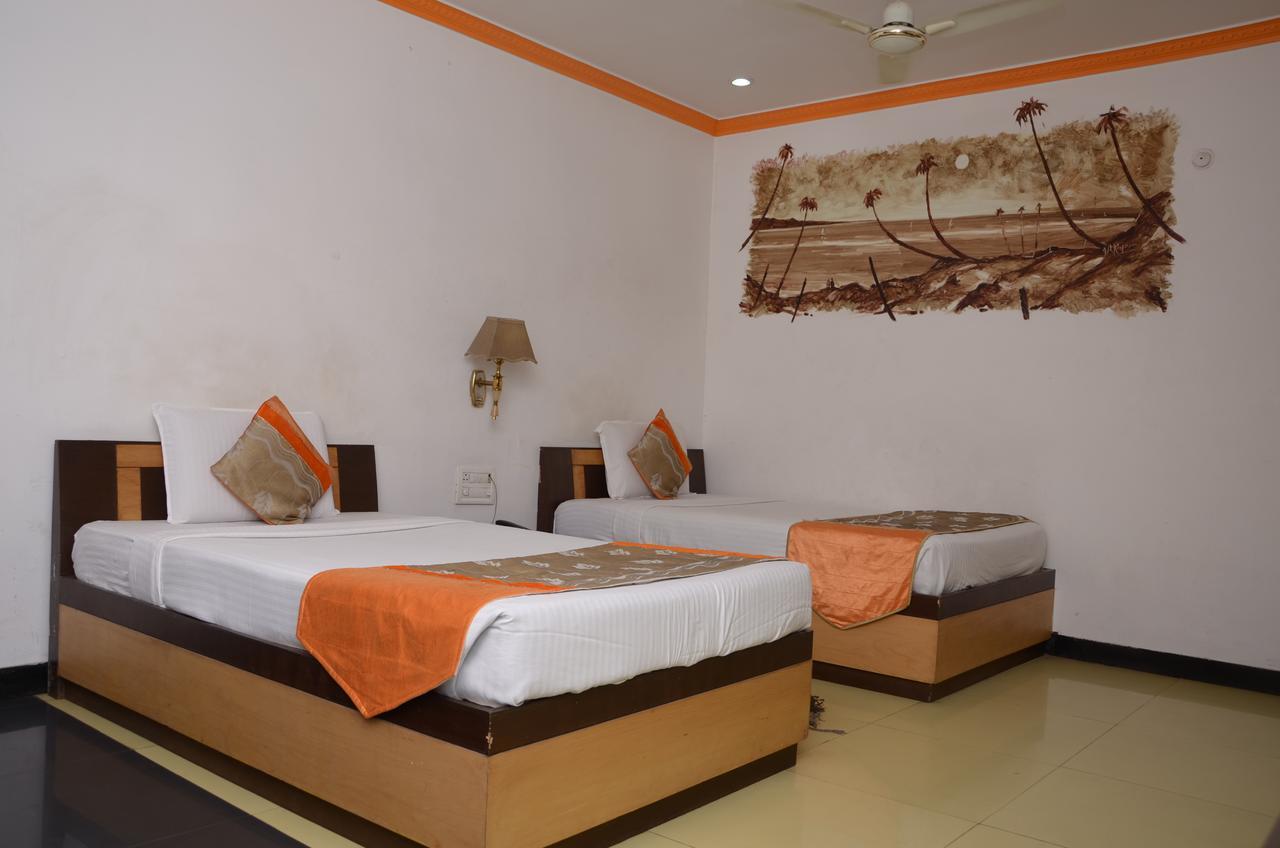Rahul Deluxe * Nagpur