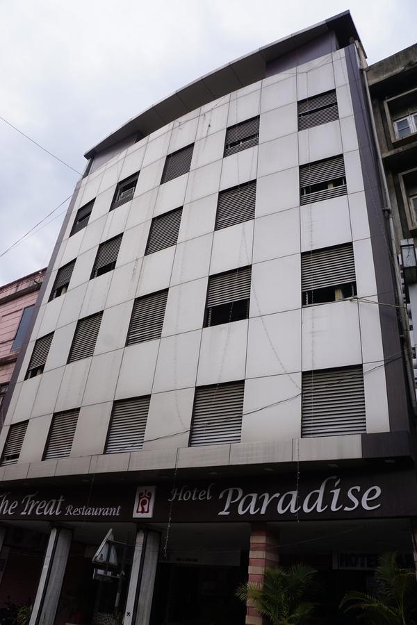 Paradise Hotel *